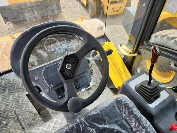 ROLLER COMPACTOR MR514B - Image 2