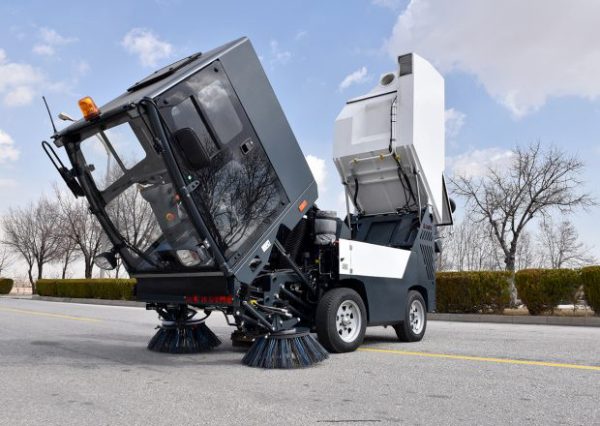 Compact Street Sweeper AGA 2100 - Image 6